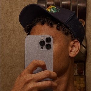 Meet your Posher, Tony